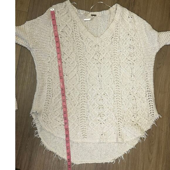 Free People Cross My Heart Cable Knit Sweater Ivory Distressed Women’s Small - Picture 8 of 8